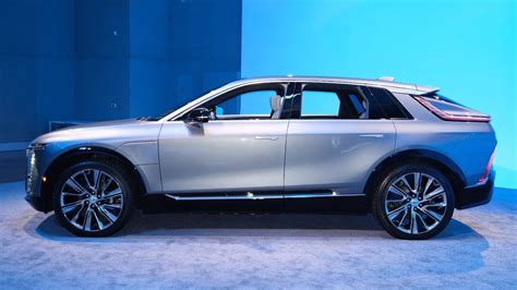Best electric suvs luxury - 28 Dec 2018 ... For the all-electric luxury car and SUV market, this year's release of the Jaguar I-Pace was just the beginning. Starting next year and ...